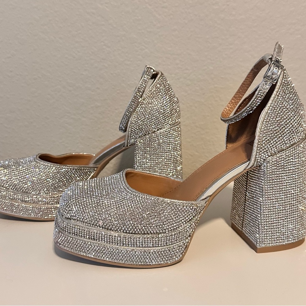 Sparkly Platform Heels- Sabrina Carpenter Style- Size 6.5